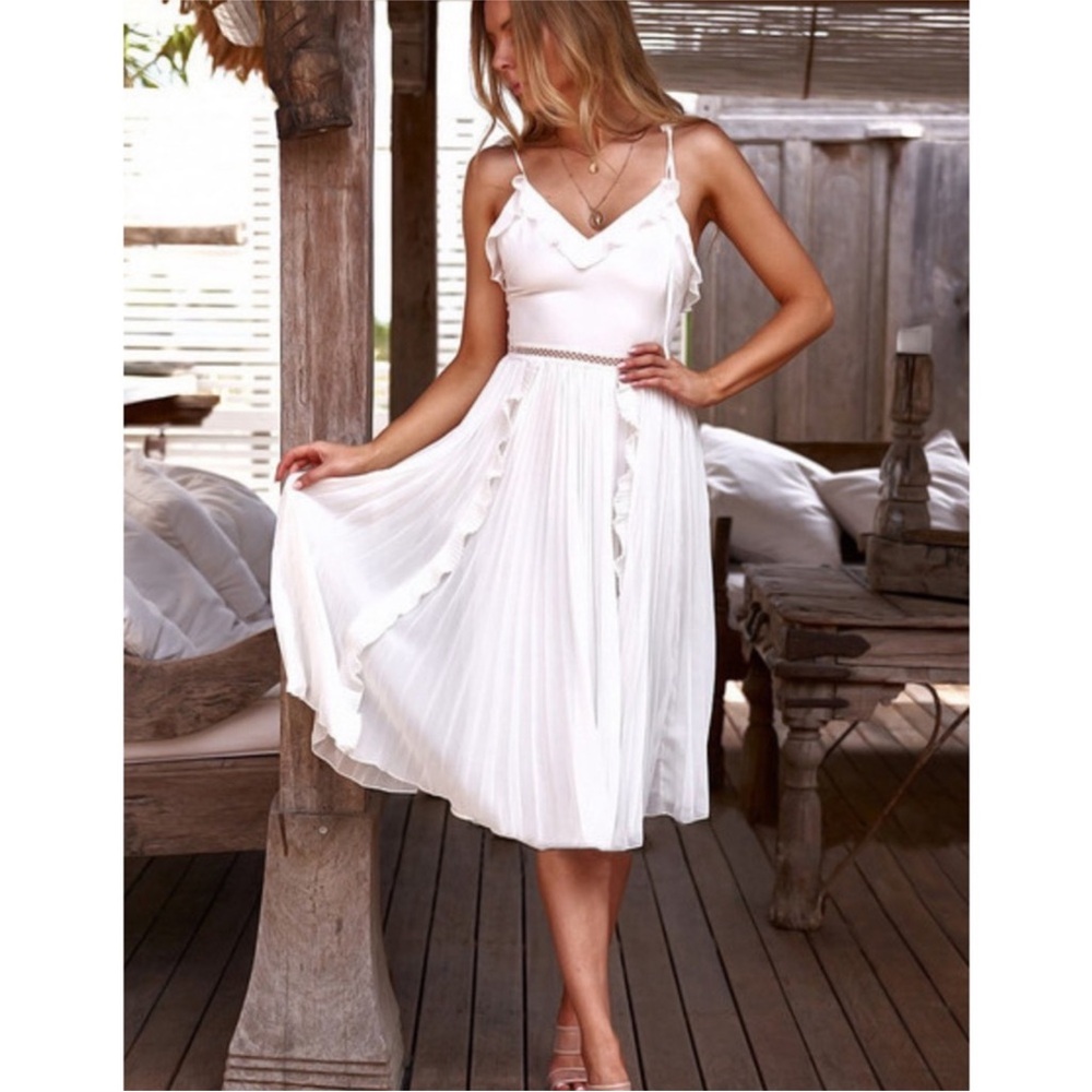Lady Black Tie Maia White midi Dress NWT’s sz 6